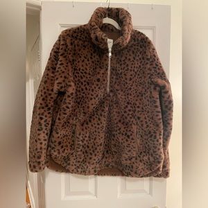 NWOT Abercrombie Leopard Print Fuzzy Pull Over